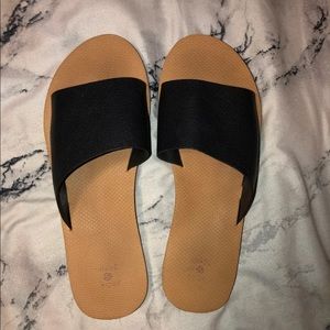 slip on sandals